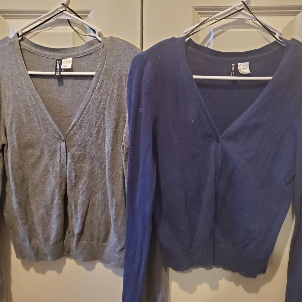 Bundle of 2 Size Small Gray & Navy Divided Cardigans